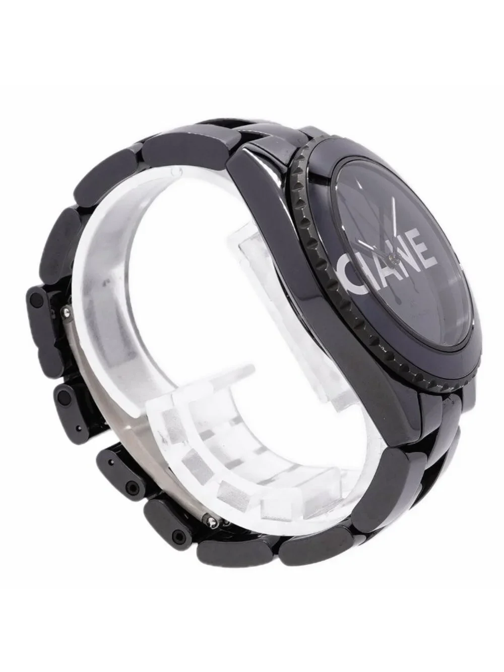 CHANEL j12 wanted